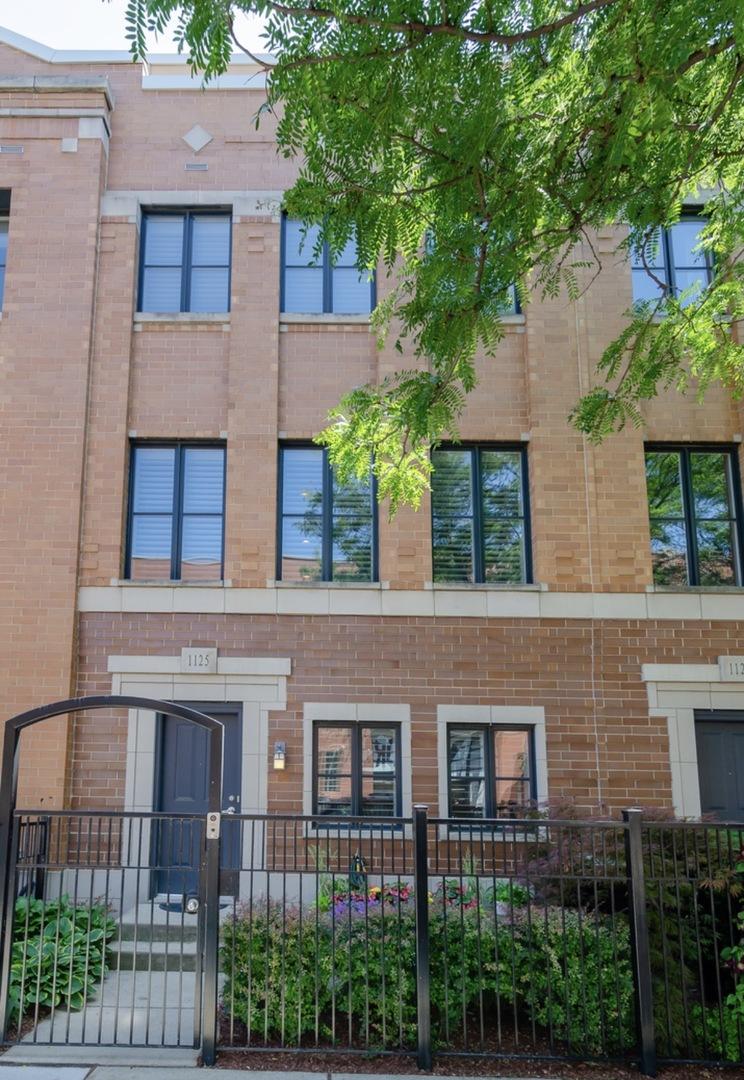 1125 W Monroe St., Chicago, IL 60607