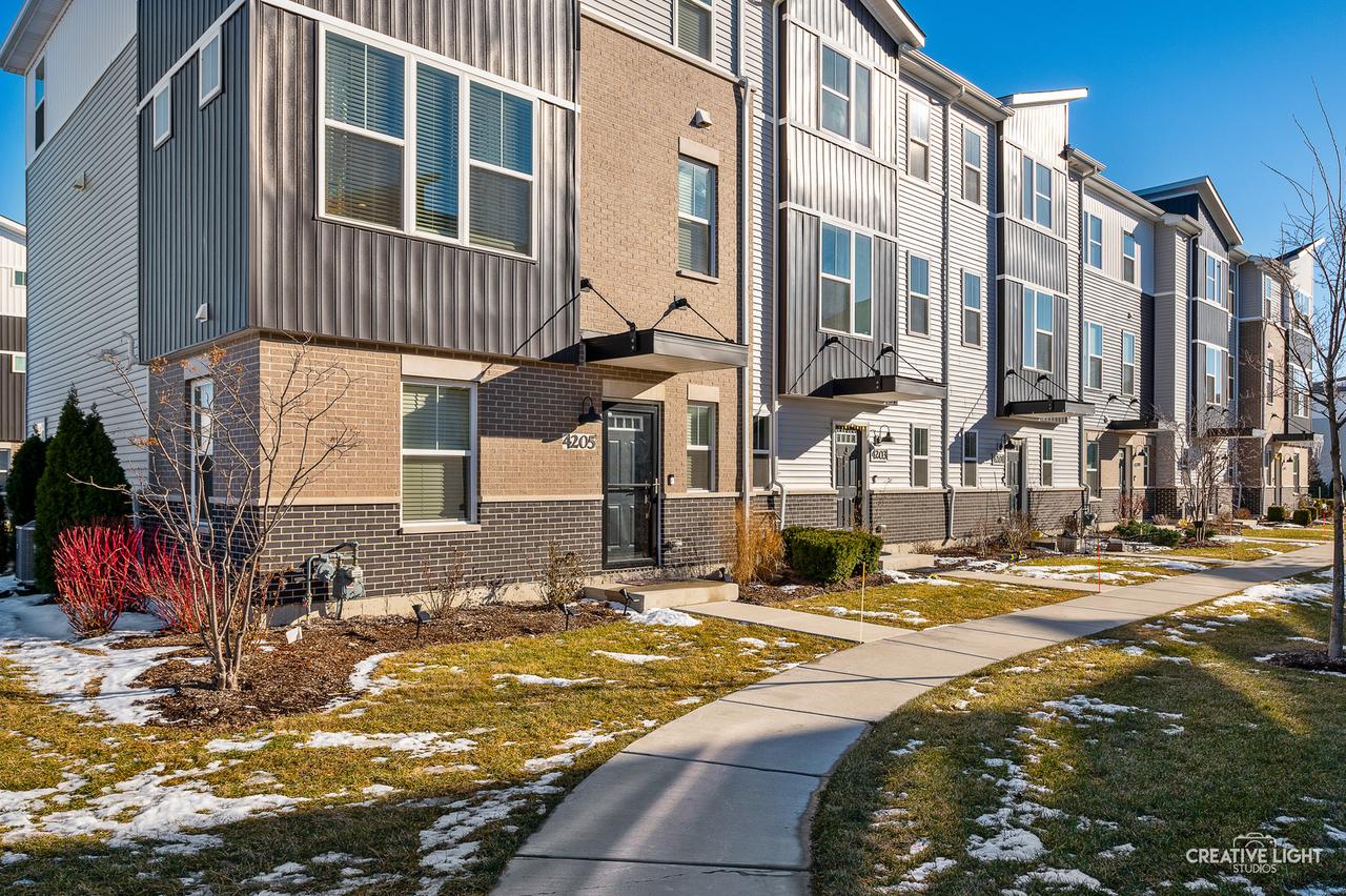 4203 Calder Ln., Aurora, IL 60504
