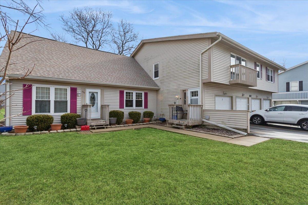 227 Elkhorn Ct. #D, Bolingbrook, IL 60440