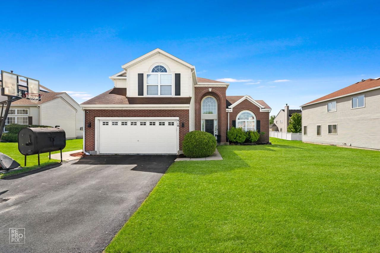 910 Great Plains Ave., Matteson, IL 60443