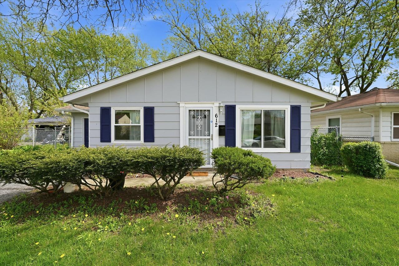 612 Brookline Ave., Chicago Heights, IL 60411