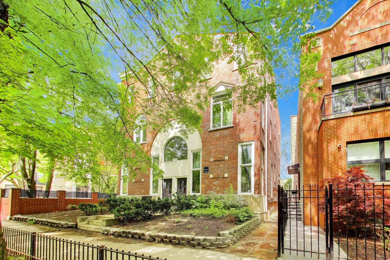 1050 W Webster Ave. #2W, Chicago, IL 60614