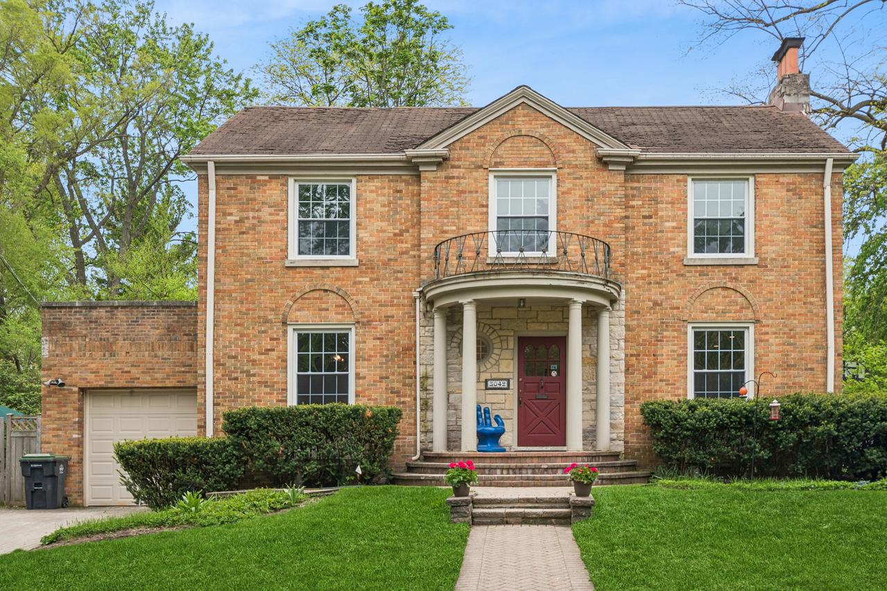 3042 Isabella St., Evanston, IL 60201