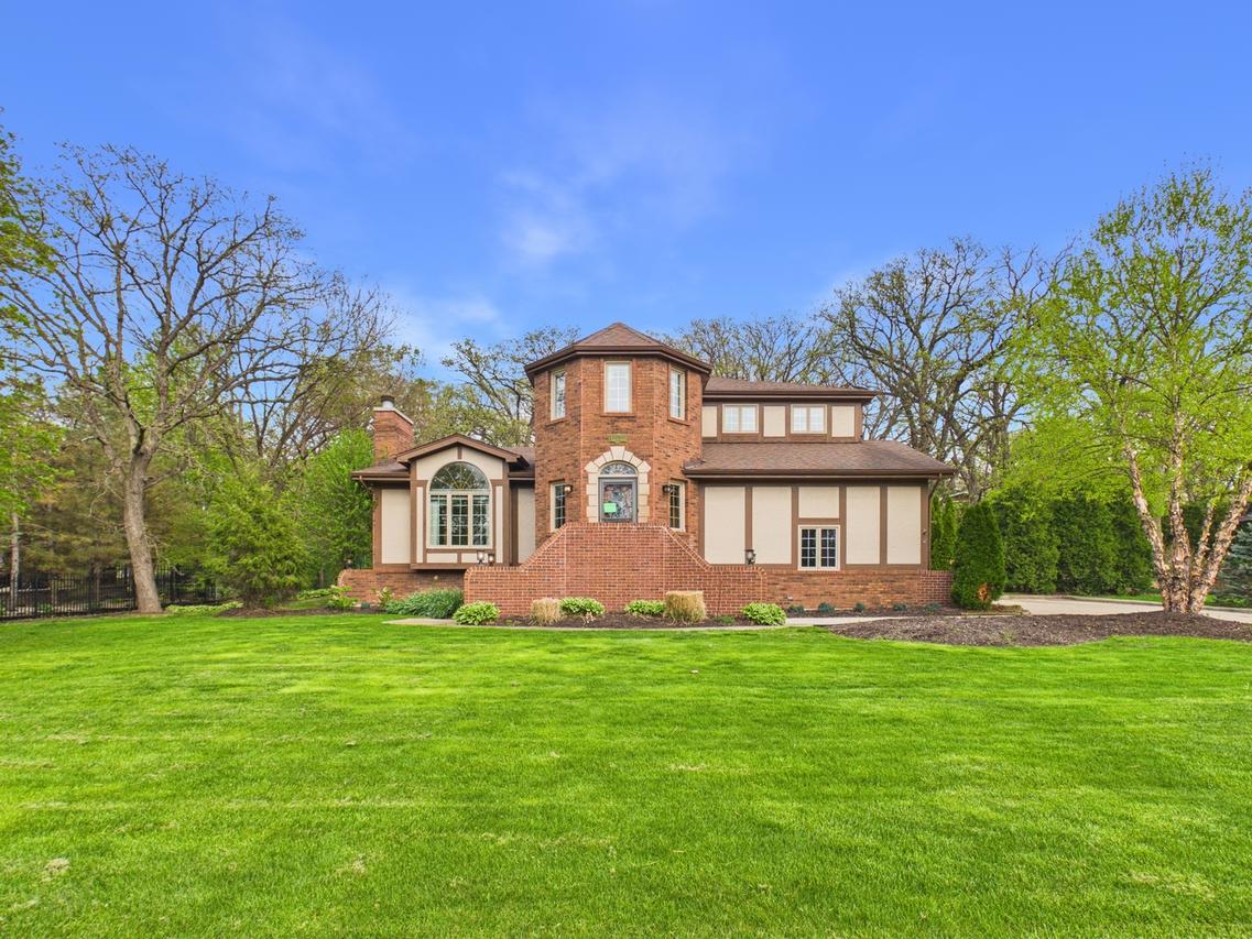 12735 S 84th Ave., Palos Park, IL 60464