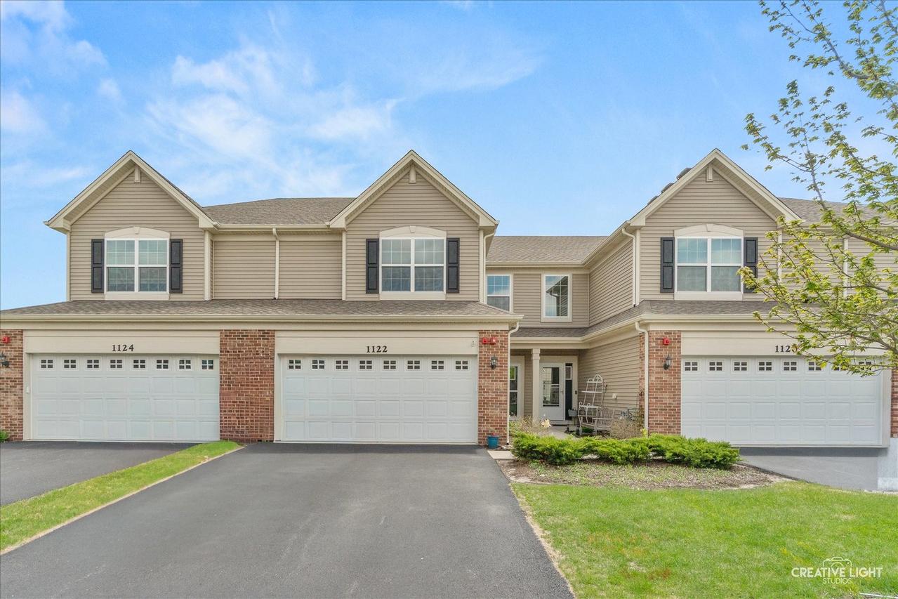1122 Goldfinch Ave., Yorkville, IL 60560