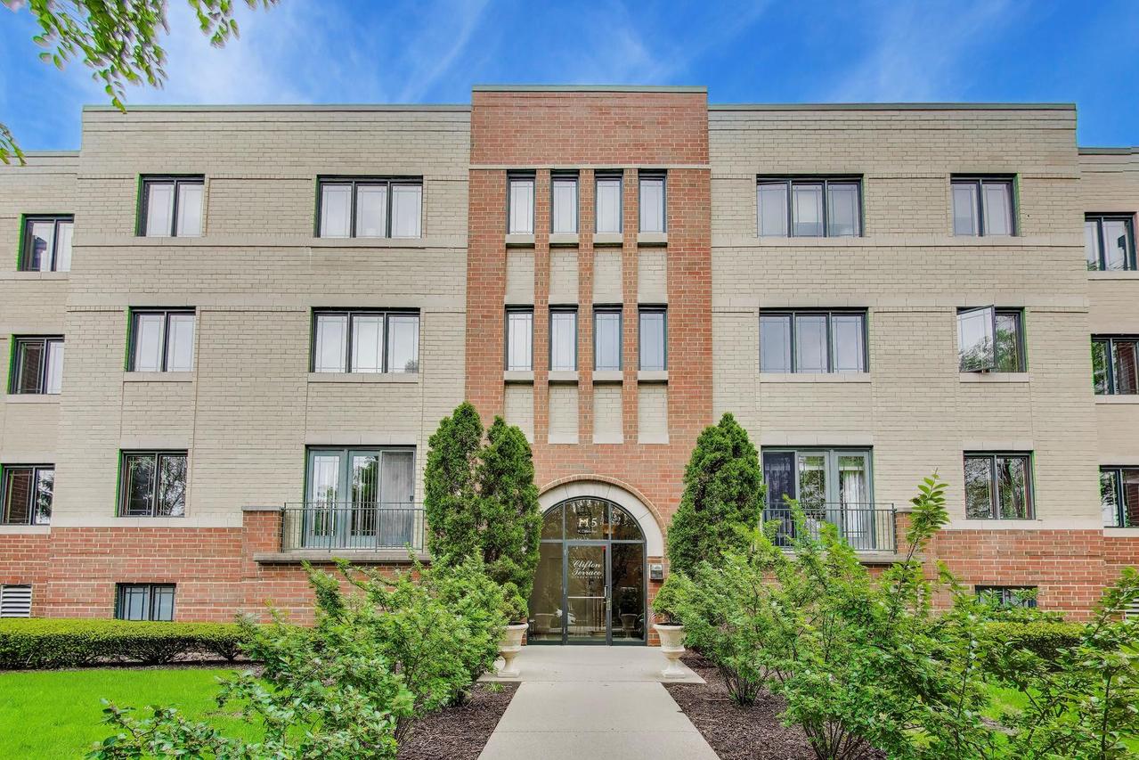 115 N Clifton Ave. #101, Park Ridge, IL 60068