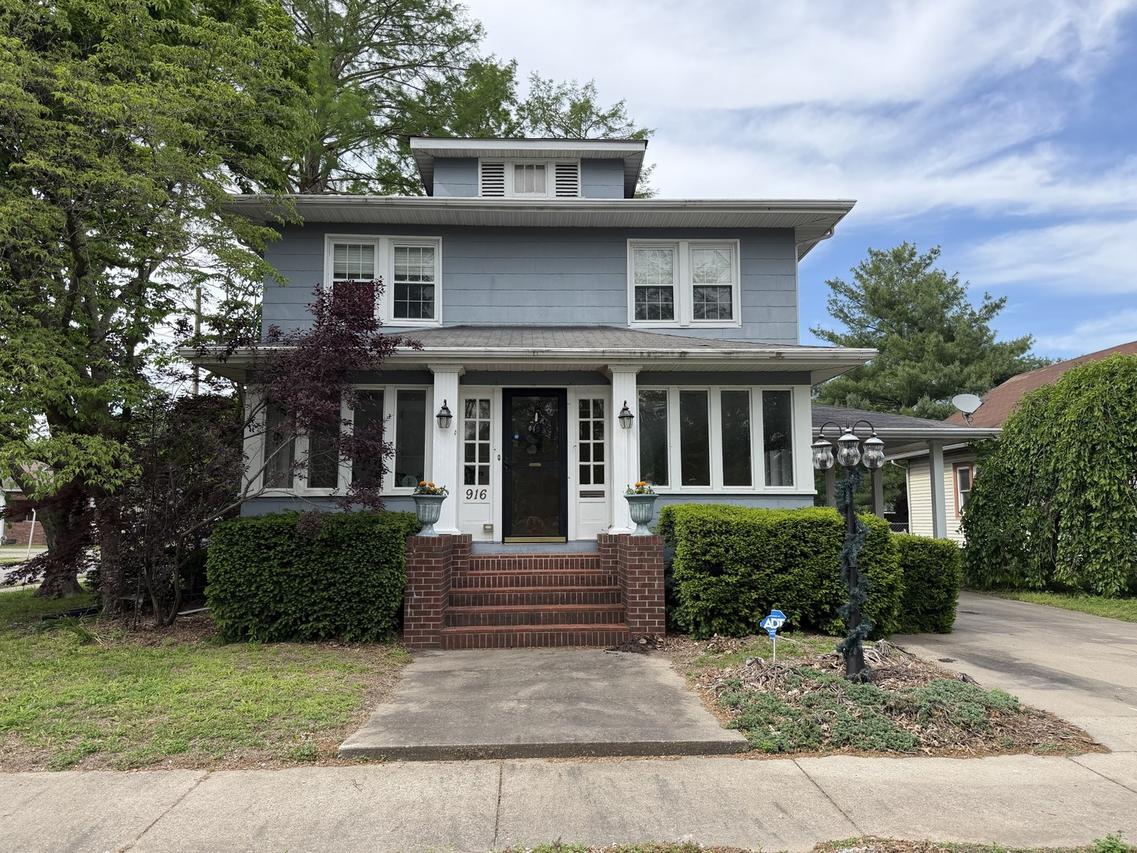 916 Illinois Ave., Murphysboro, IL 62966
