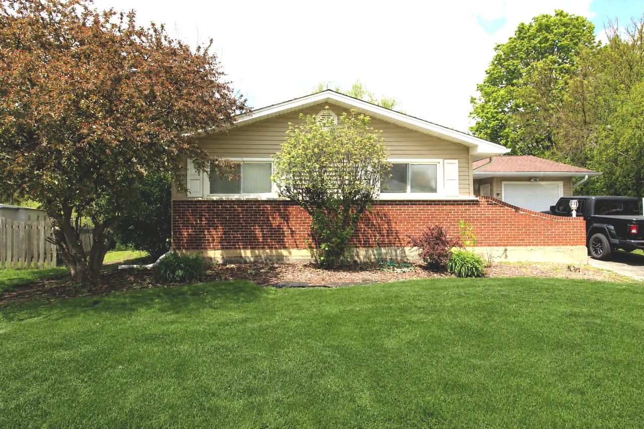 [Address Hidden by Seller], Schaumburg, IL 60193
