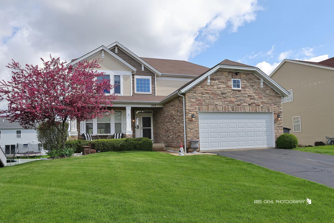 862 Heartland Park Ln., Antioch, IL 60002