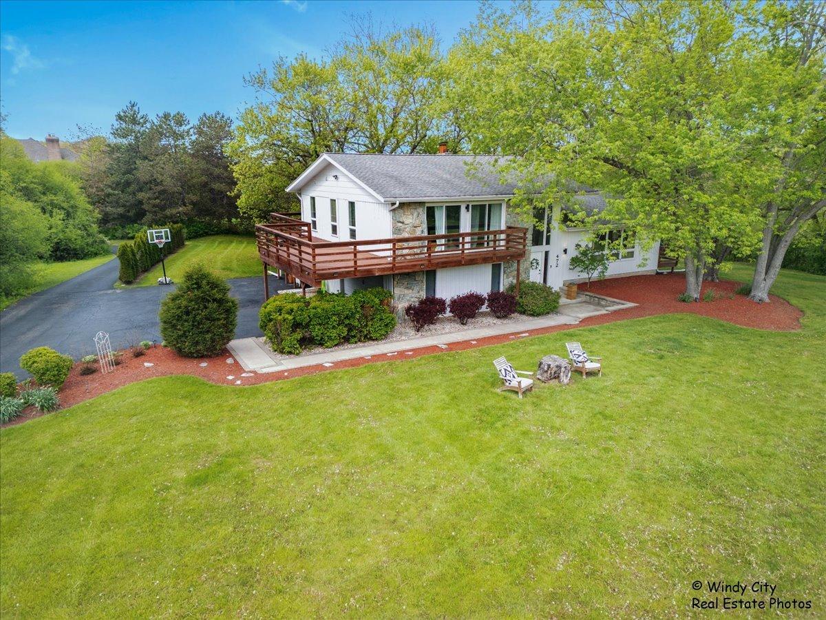 472 Knollwood Dr., Barrington, IL 60010