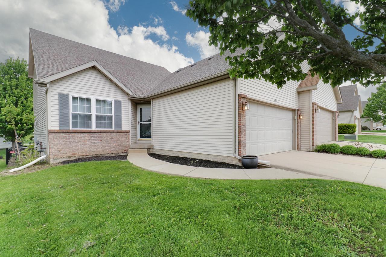 460 Beechwood Ct., Normal, IL 61761
