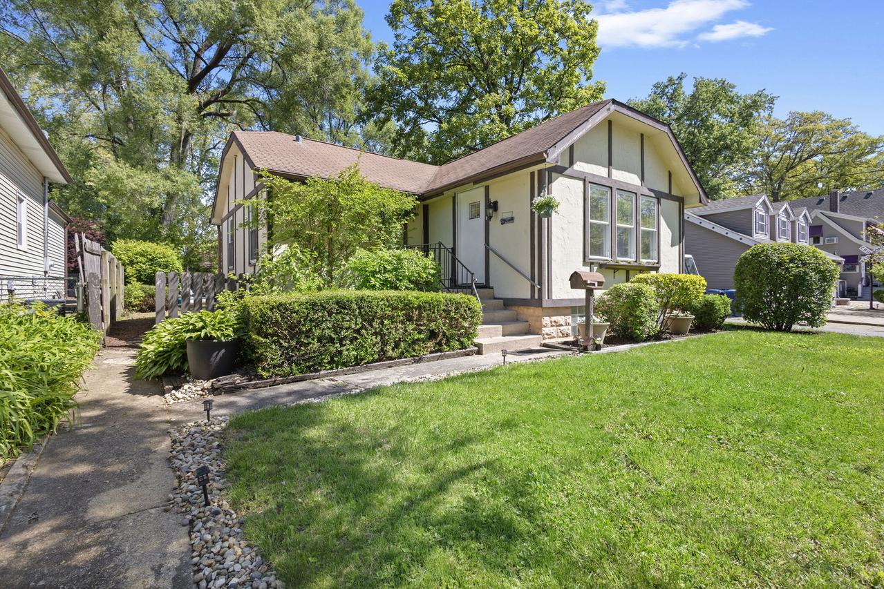 7148 W 109th Pl., Worth, IL 60482