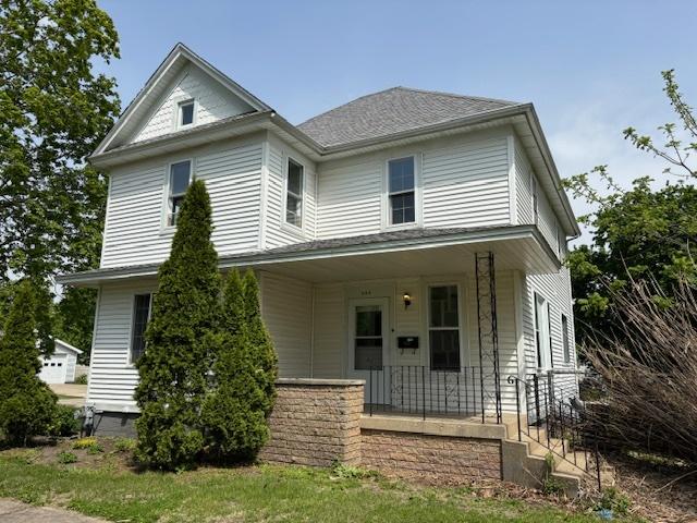 404 SE 1st St., Galva, IL 61434