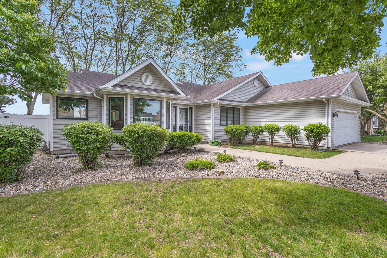 494 Water Tower Rd., Manteno, IL 60950