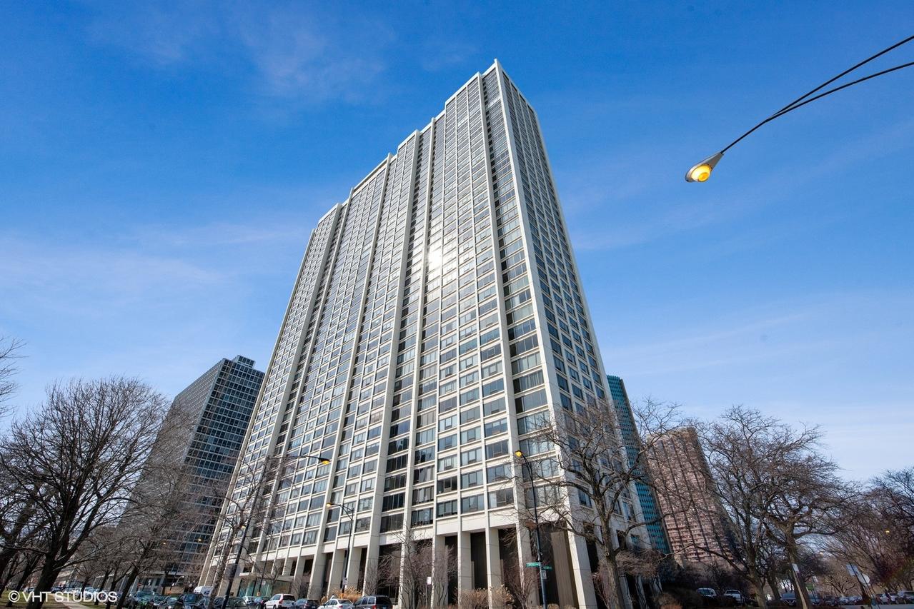 2800 N Lake Shore Dr. #3214, Chicago, IL 60657