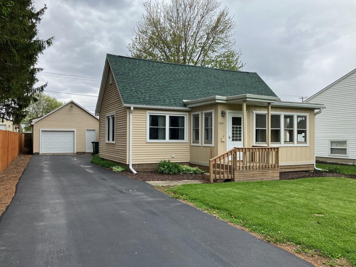 1312 13th Ave., Rock Falls, IL 61071