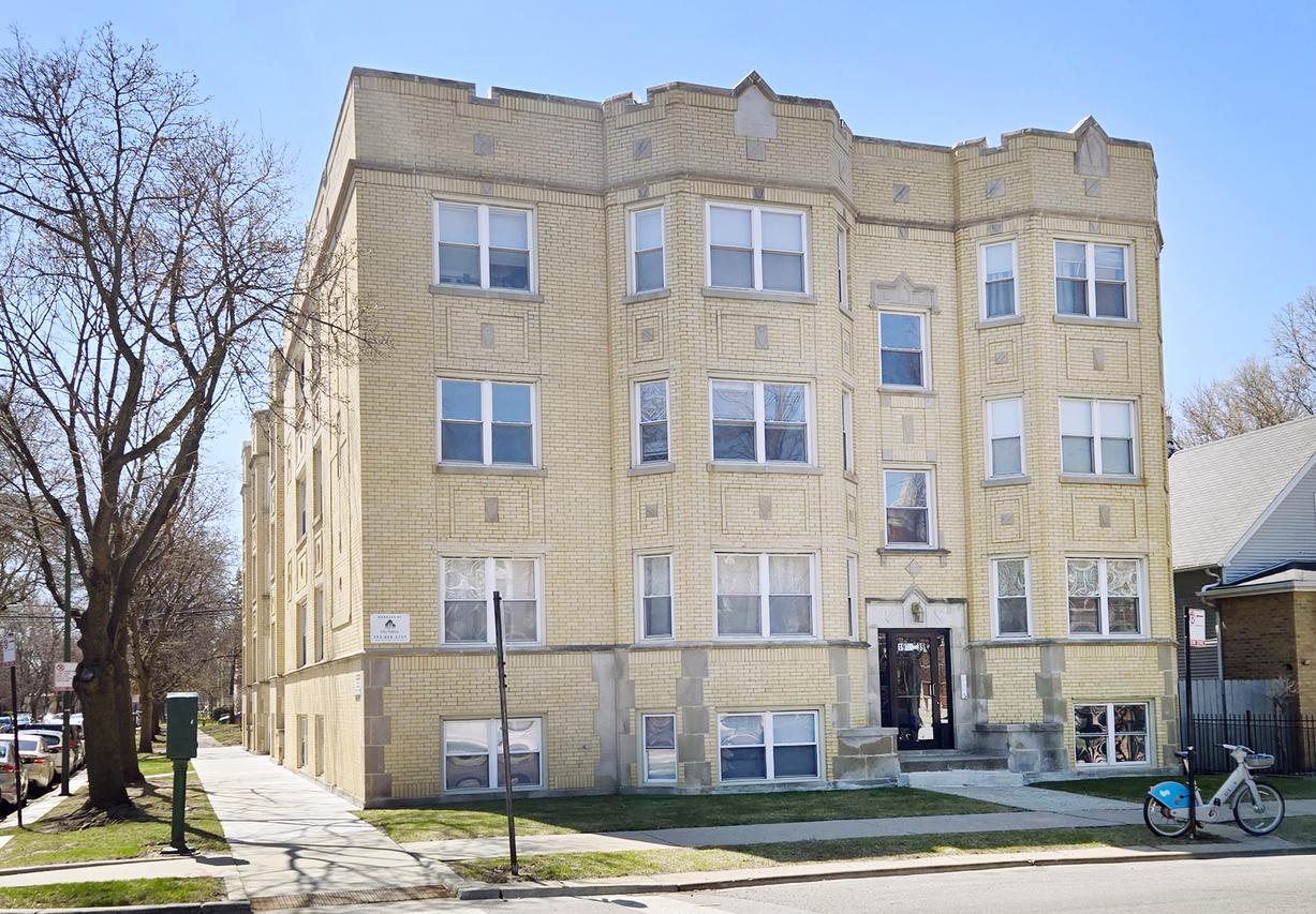 1937 W Granville Ave. #1GE, Chicago, IL 60660