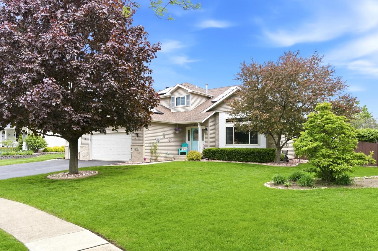 2050 Dunmore St., Joliet, IL 60431