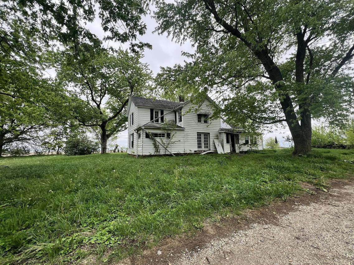 7054 E 4300 Rd., Rankin, IL 60960