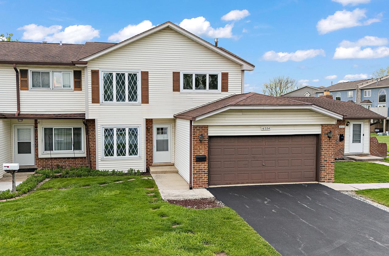 16324 Brementowne Dr., Tinley Park, IL 60477