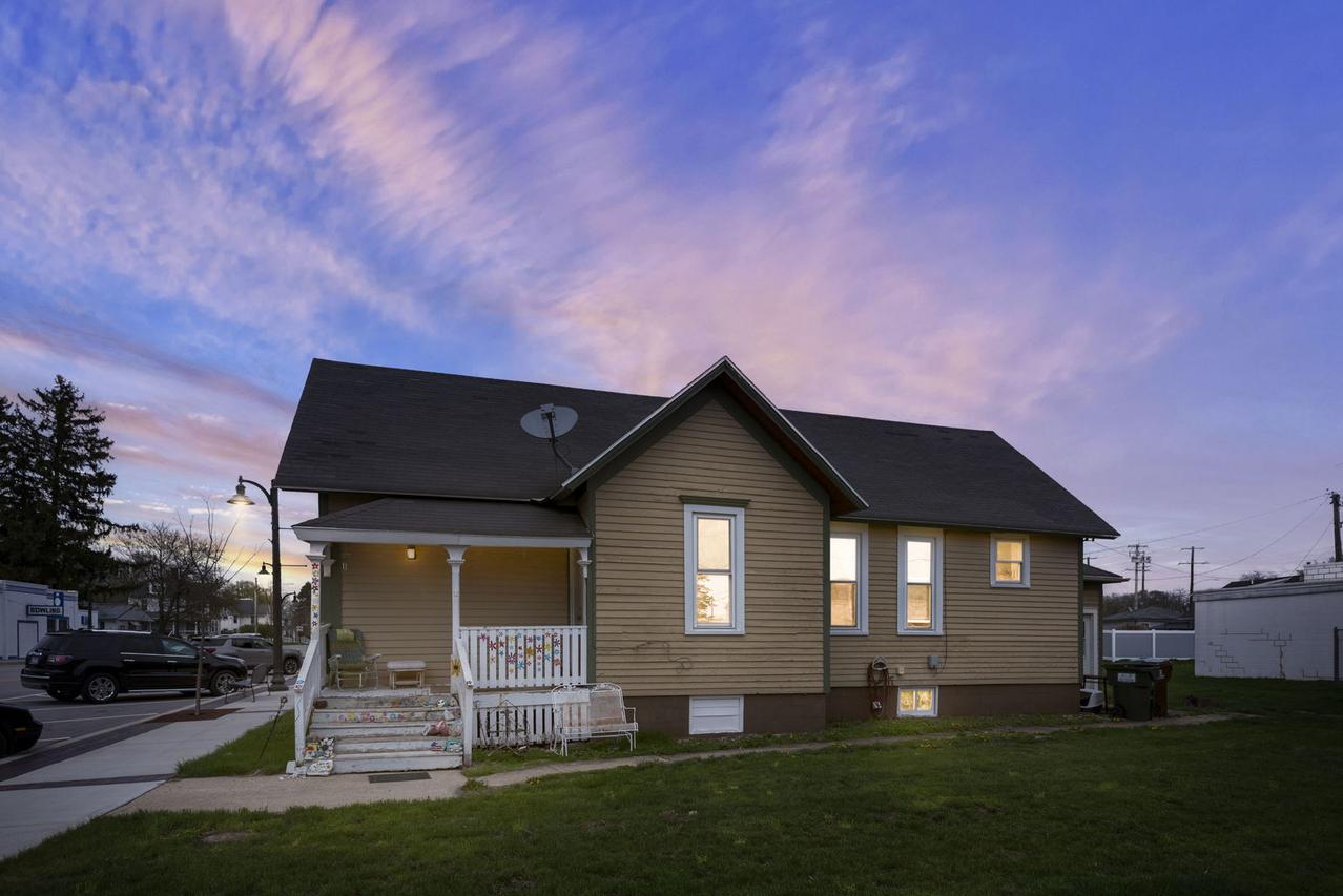 203 N Second St., Peotone, IL 60468