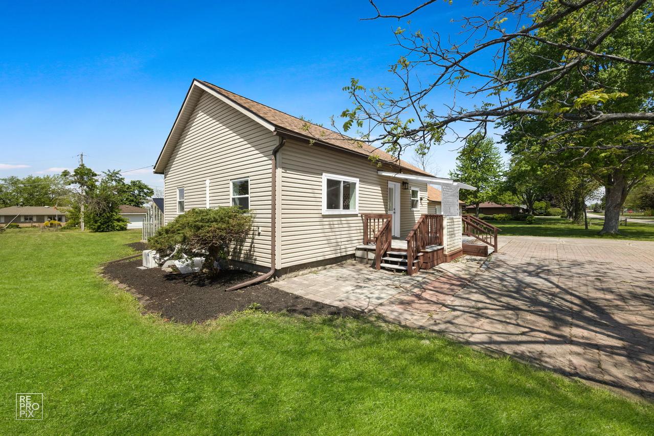 620 N 5th St., Coal City, IL 60416