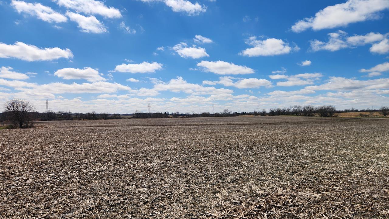 Nacke Rd., Crete, IL 60417