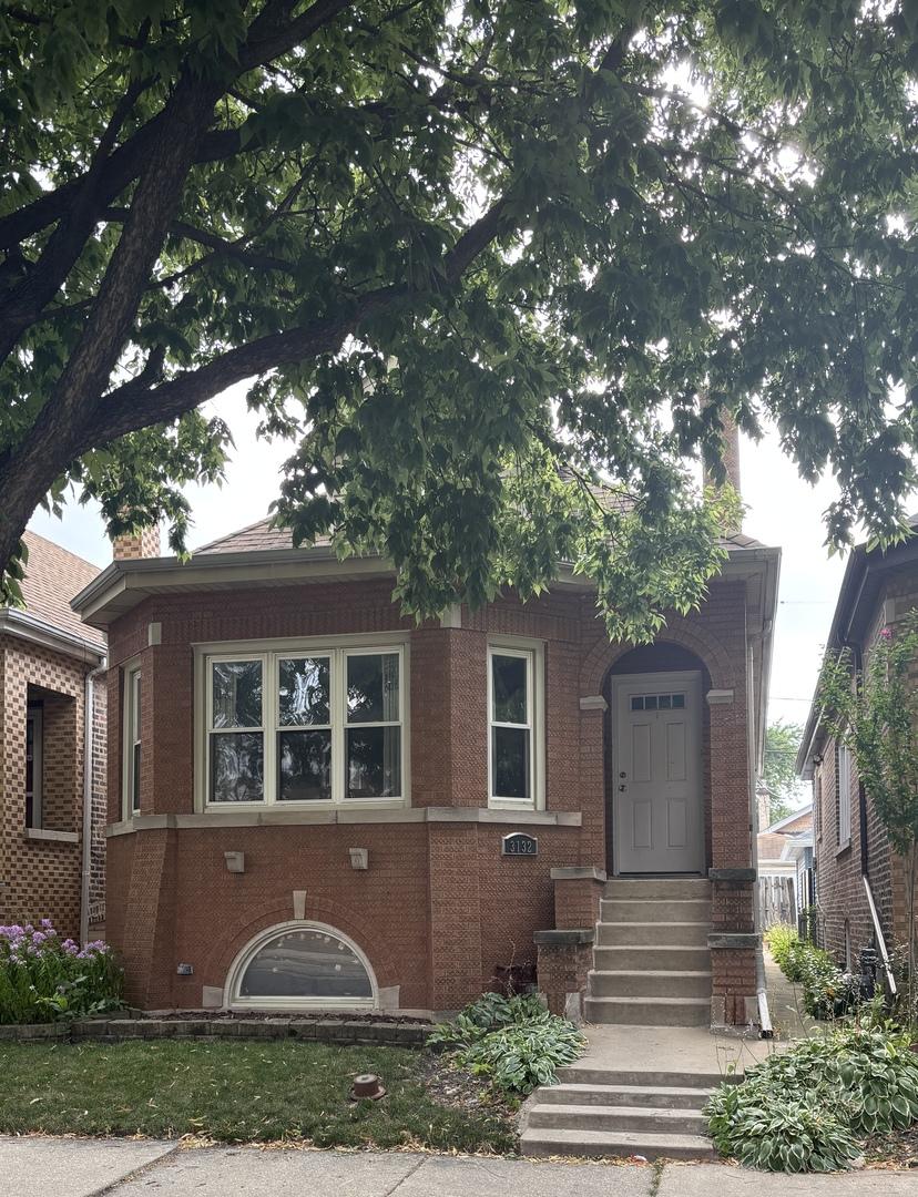 3132 N Lowell Ave., Chicago, IL 60641