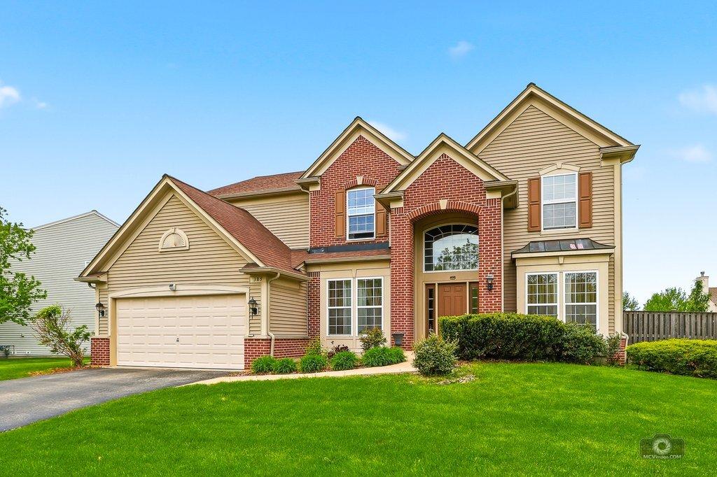 385 Marshall Ash St., Bolingbrook, IL 60490