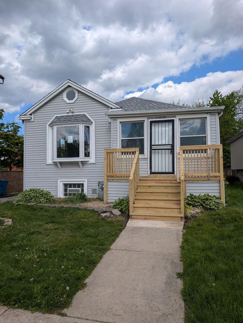 9517 S Merrimac Ave., Oak Lawn, IL 60453