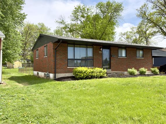 New Homes with Master Bedrooms on the 1st Floor in Edwardsville: May 2nd to May 8th