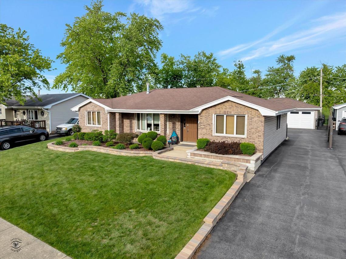 14635 S 135th Ave., Lockport, IL 60441