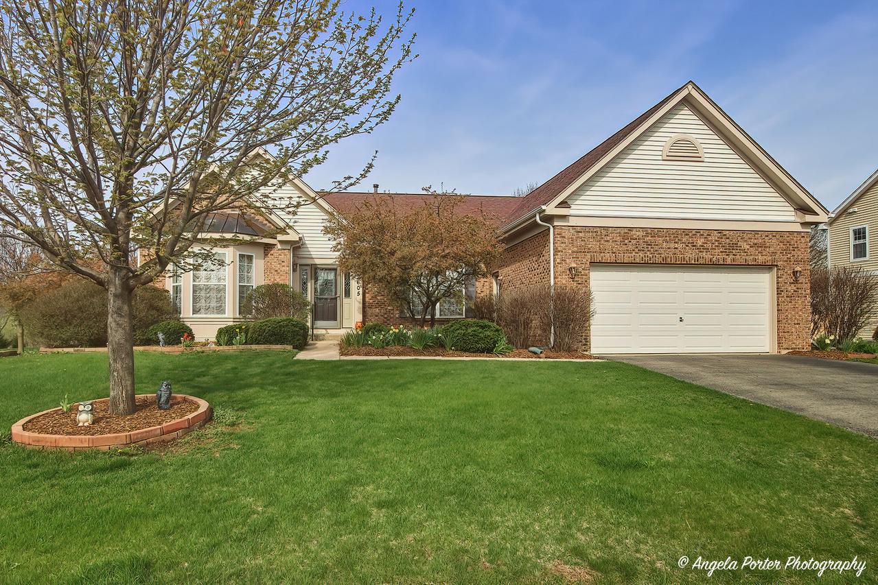 2605 Parker Ln., Johnsburg, IL 60050