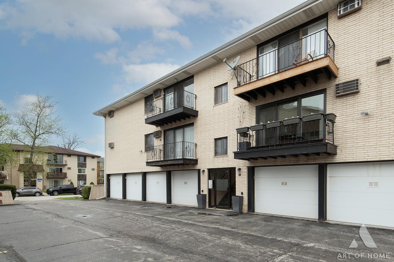 10323 Mayfield Ave. #2D, Oak Lawn, IL 60453