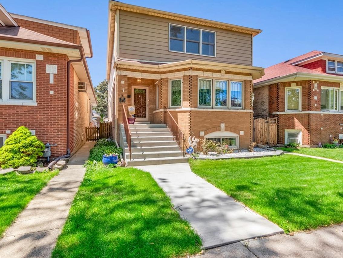 2642 N 78th Ave., Elmwood Park, IL 60707