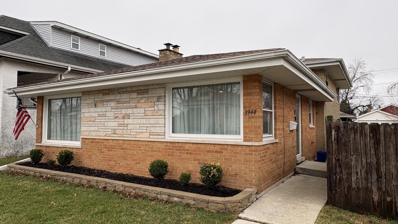 3944 Euclid Ave., Stickney, IL 60402
