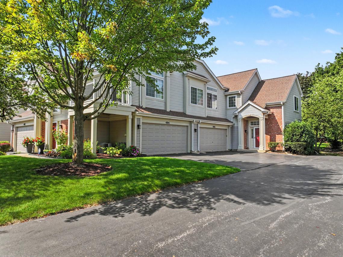 496 E Thornhill Ln., Palatine, IL 60074