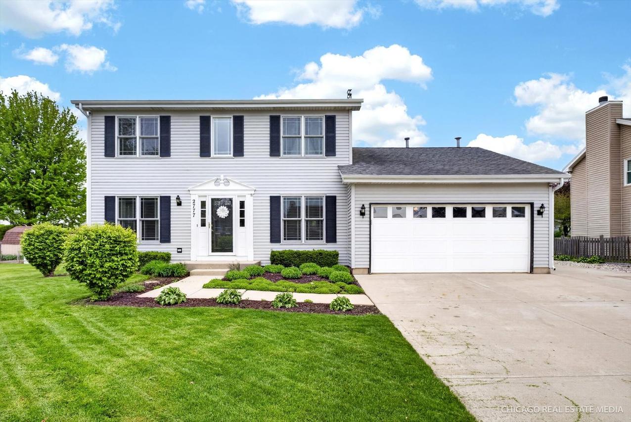 2777 Colonial Dr., Elgin, IL 60124