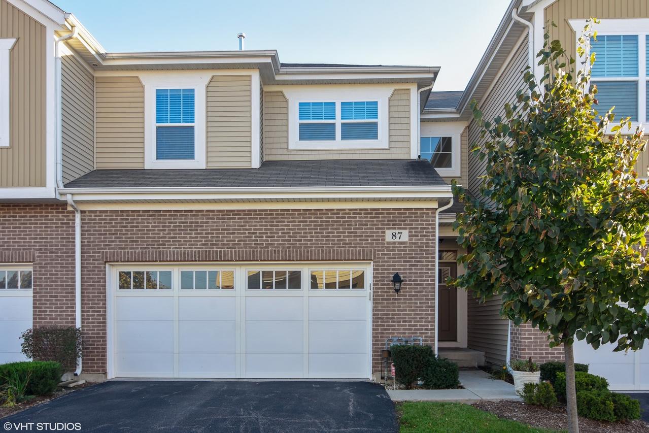 87 E Preserve Dr., Palatine, IL 60074