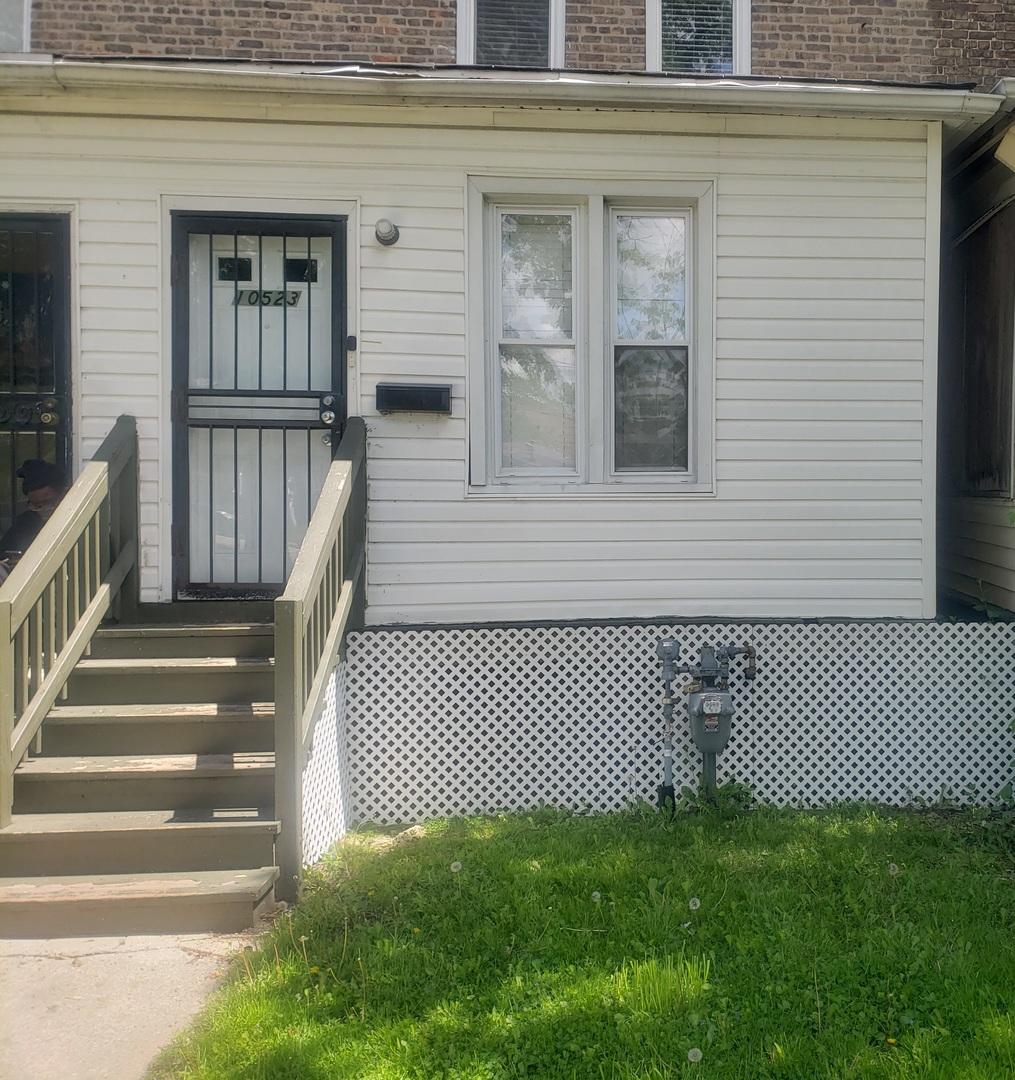 10523 S Corliss Ave. #1, Chicago, IL 60628