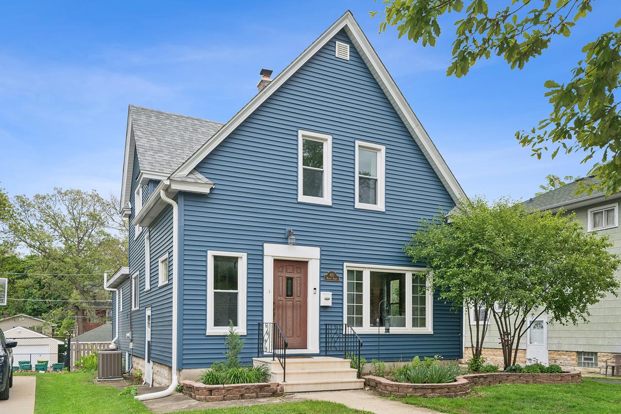 410 Wilcox St., Joliet, IL 60435
