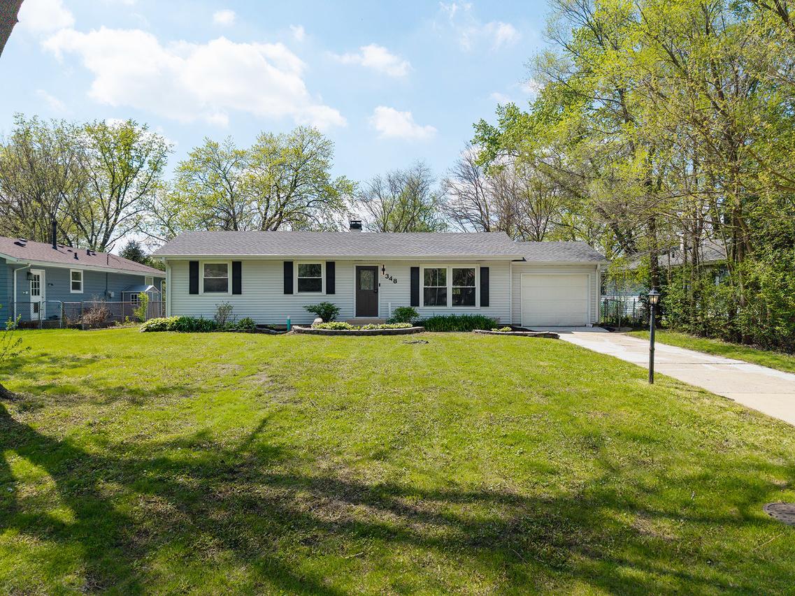348 Seminole Ln., Carol Stream, IL 60188