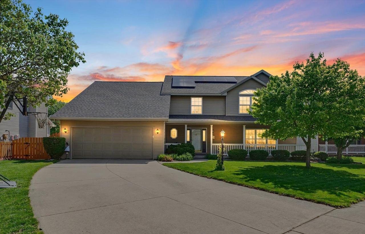 3208 Cherry Hills Dr., Champaign, IL 61822