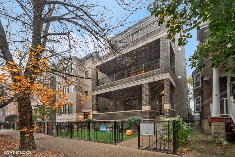 3645 N Damen Ave. #2, Chicago, IL 60618