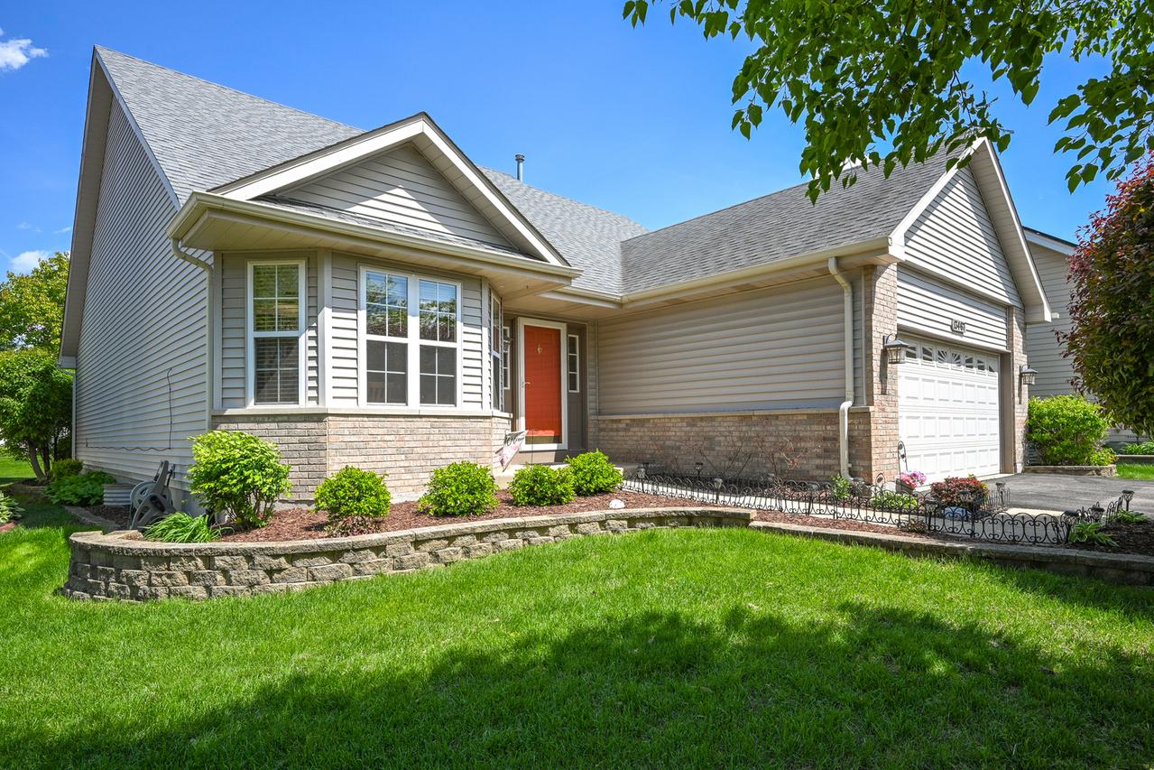 13467 S Mulberry St., Plainfield, IL 60544