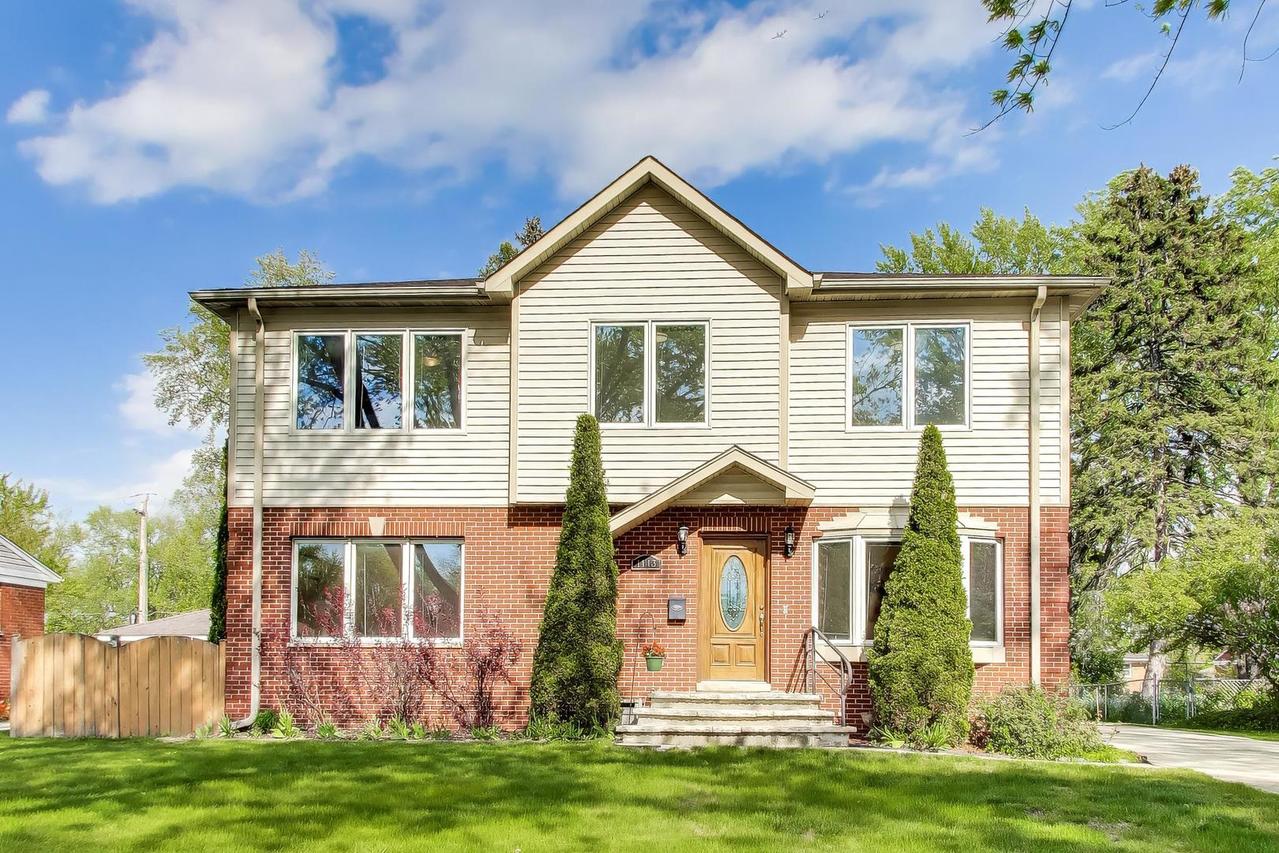 1113 S Birch Dr., Mount Prospect, IL 60056