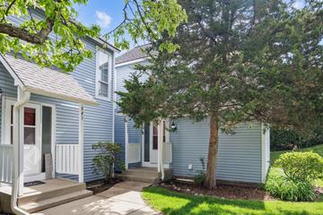 939 Chase Ct., Gurnee, IL 60031