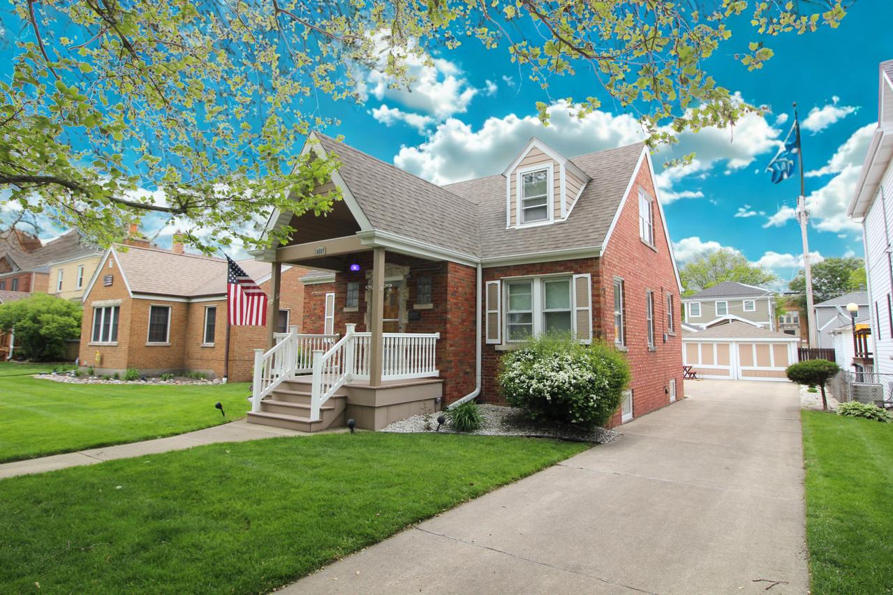 10837 S Trumbull Ave., Chicago, IL 60655