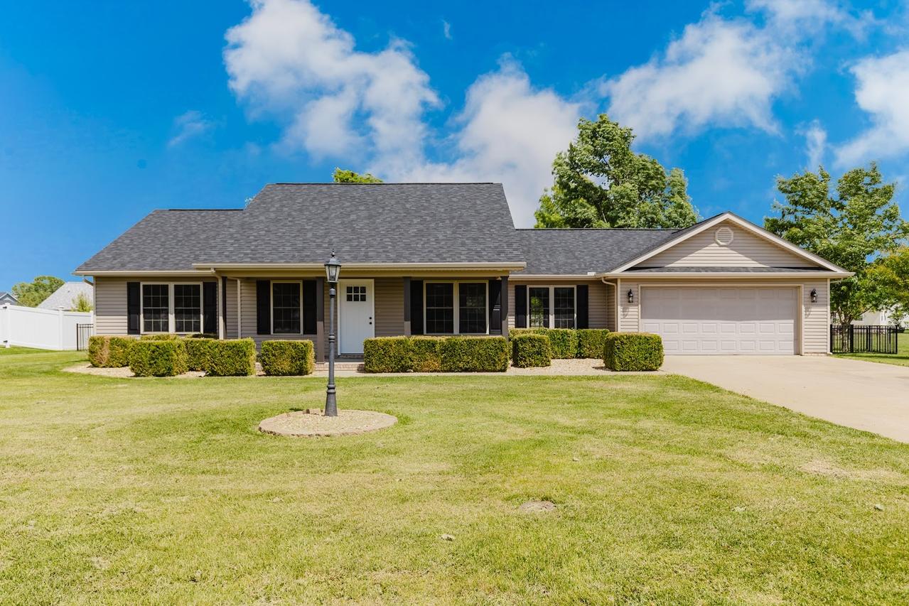 3216 Palomino Ct., Herrin, IL 62948