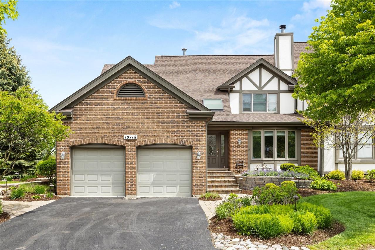 10718 Hollow Tree Rd., Orland Park, IL 60462